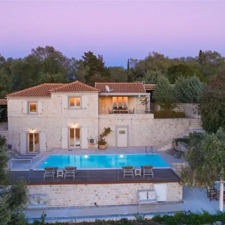 Kallista House Villa Kourtaiika